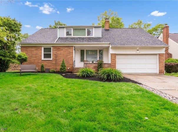 2524 Claver Road, University Heights, OH 44118