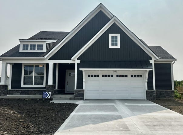 6970 Avalon Drive SE, Caledonia, MI 49316