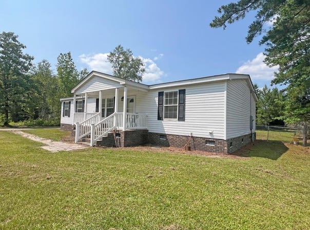 1661 Doughty Road, Summerton, SC 29148