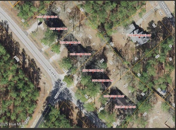 6137 River Road, Washington, NC 27889