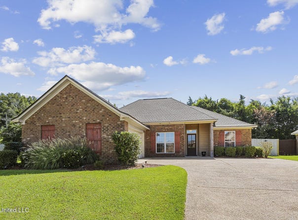 156 E Clearview Drive, Madison, MS 39110