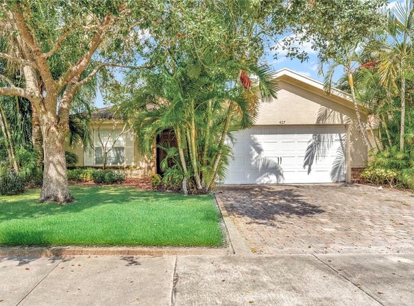 427 Lexington Avenue SW, Vero Beach, FL 32962