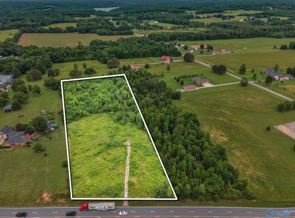 10347 US Highway 72, Athens, AL 35611