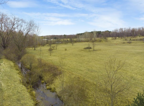 8692 E Baseline Road, Mount Pleasant, MI 48858