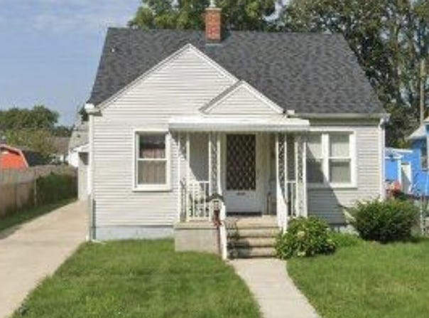6618 Jackson Street, Taylor, MI 48180