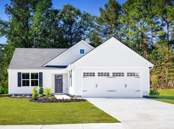 356 N Coral Bells Way Way, Four Oaks, NC 27524