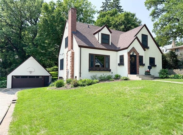 531 W Summit Avenue, Fergus Falls, MN 56537