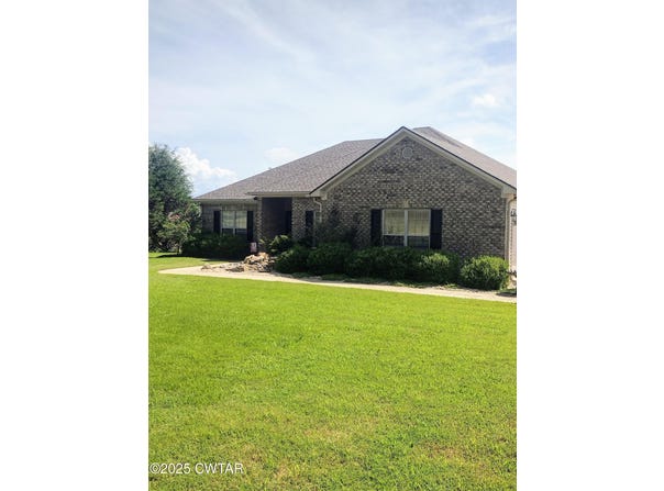1250 Bonicord Road, Dyersburg, TN 38024