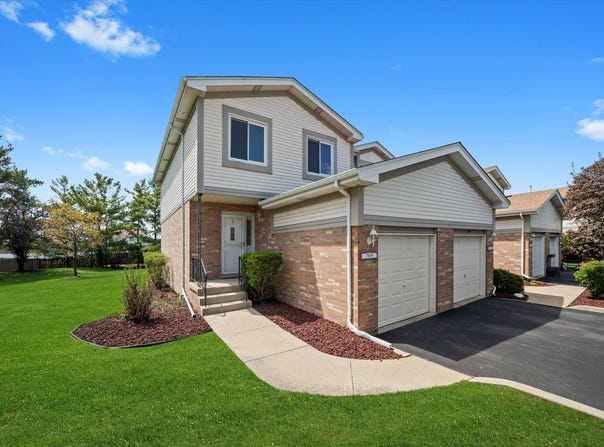 7939 160th Street, Tinley Park, IL 60477