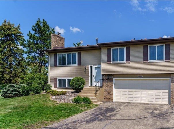 10326 Balsam Lane, Eden Prairie, MN 55347
