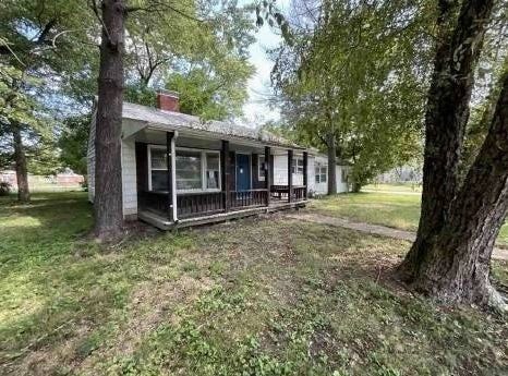 435 E Church St, Sparta, IL 62286