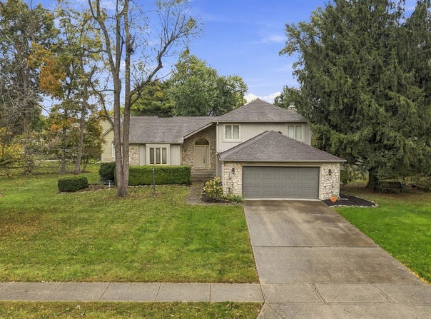13665 Thistlewood Drive W, Carmel, IN 46032