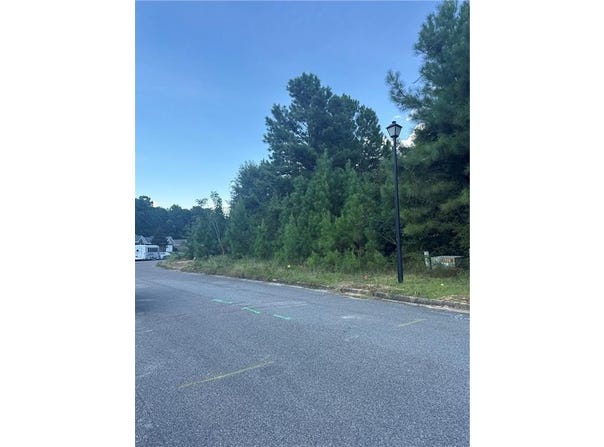 Reeves Court, Mobile, AL 36695
