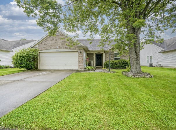 7724 Blackthorn Drive, Indianapolis, IN 46236