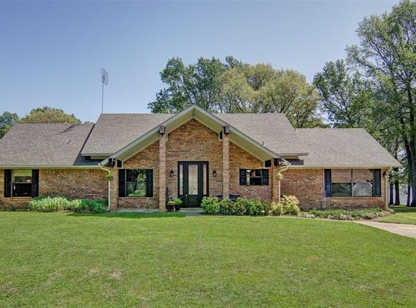 227 Private Road 5885, Yantis, TX 75497