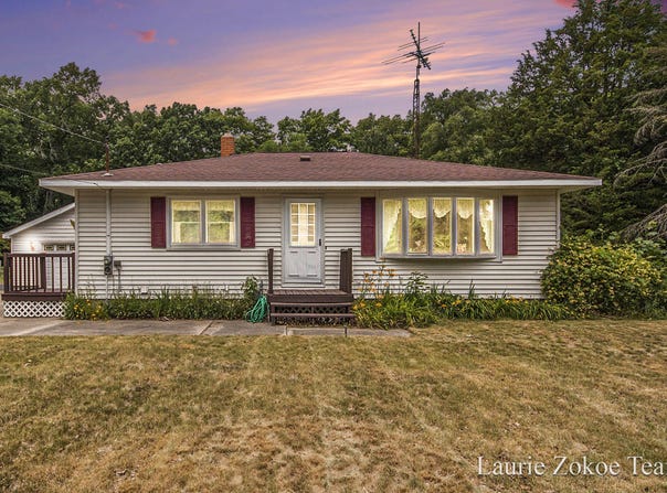5476 Heights Ravenna Road, Fruitport, MI 49415