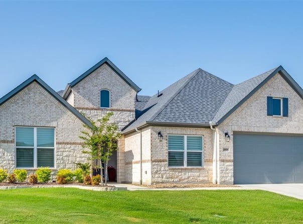 10008 Baywood Court, Denton, TX 76207