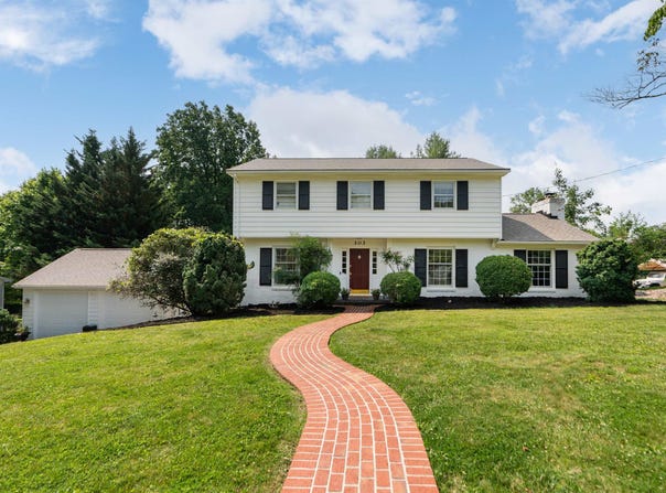 303 COPELAND DR, Staunton, VA 24401