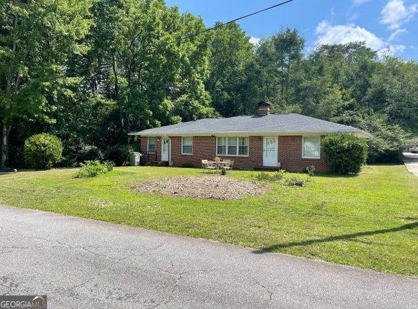 62 North Avenue, Cleveland, GA 30528