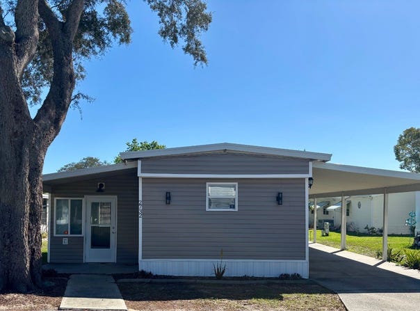 2732 Melon Lane, Sebring, FL 33870