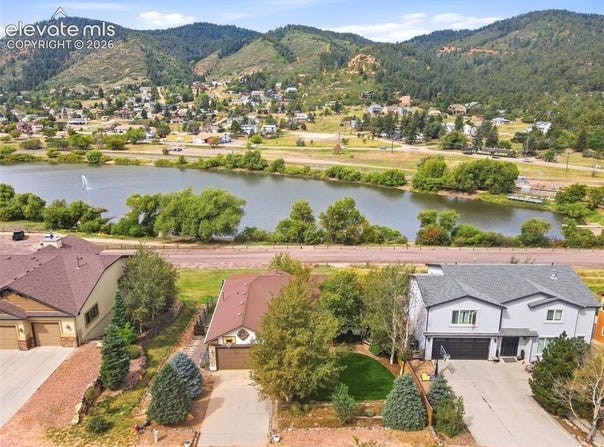 98 Oakdale Drive, Palmer Lake, CO 80133