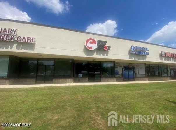 510 State Route 18 Route, East Brunswick, NJ 08816