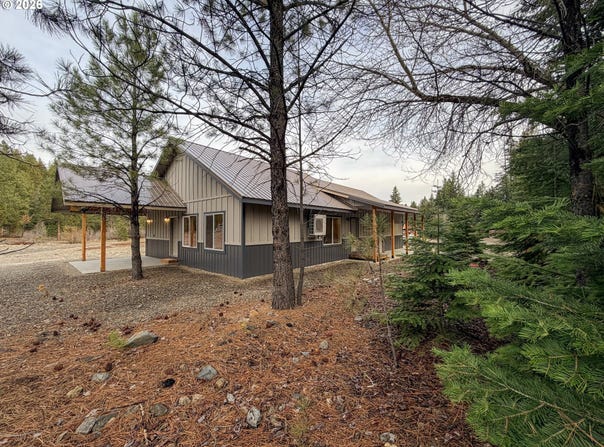 655 Ajax St, Sumpter, OR 97877