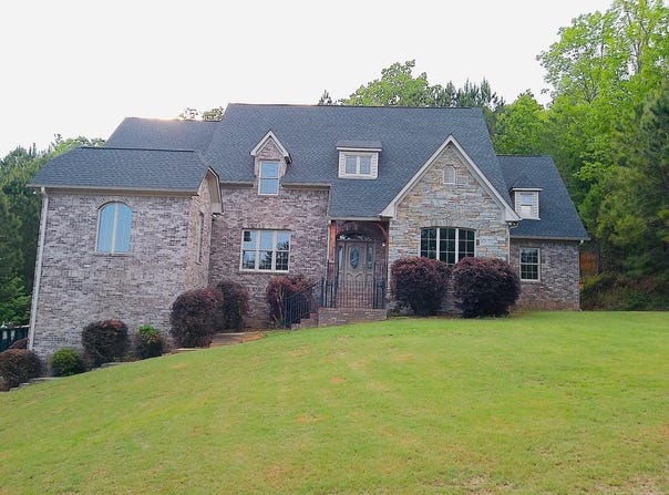 2002 CLEVELAND FARMS PARKWAY, PELL CITY, AL 35125
