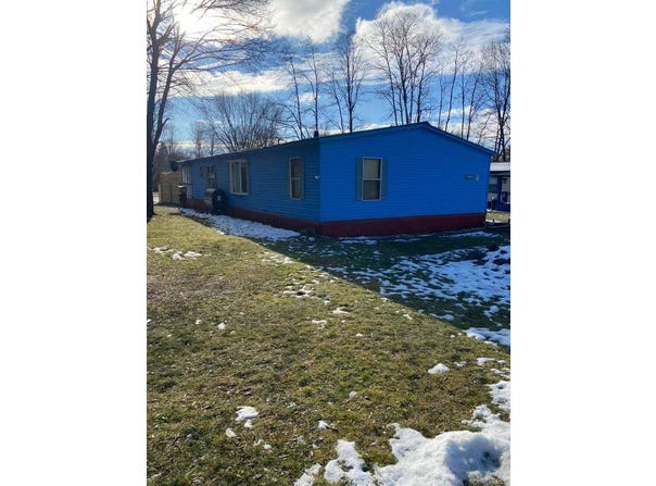 10 Dartmouth Court, Loch Sheldrake, NY 12759
