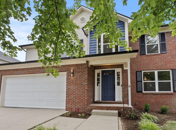 608 Oxford Road, Versailles, KY 40383