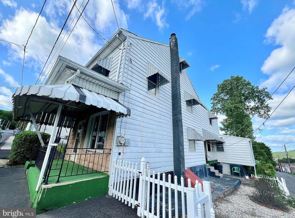 27 N 19TH STREET, ASHLAND, PA 17921