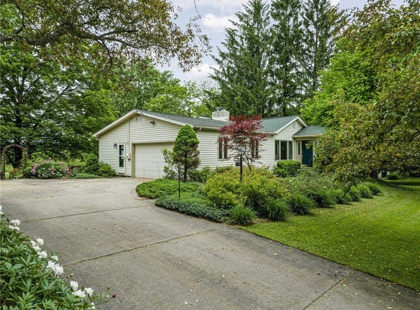 34 Benson Road, Lansing, NY 13068