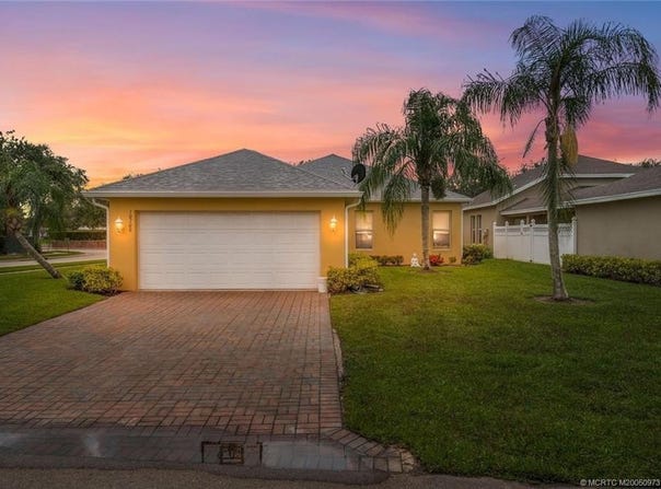 10700 SW East Park Avenue, Port St Lucie, FL 34987