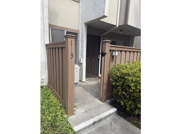 3549 Castle Glen, San Diego, CA 92123