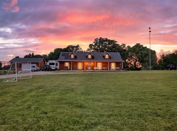 3823 State Highway 11, Bonham, TX 75418