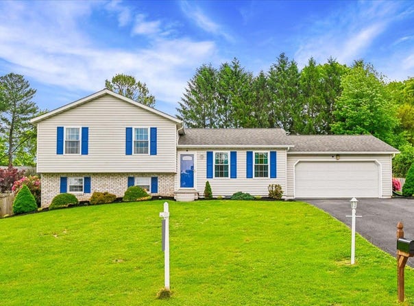 2813 BROUGHAM CT, MANCHESTER, MD 21102