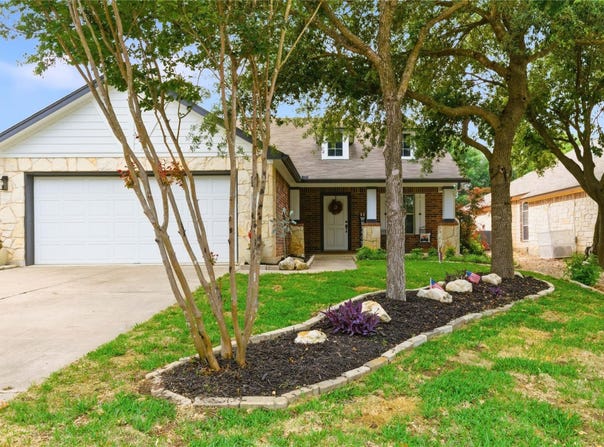 180 Mystic Shadow Ln, Buda, TX 78610