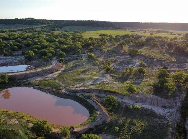 502 County Road 194, Ovalo, TX 79541