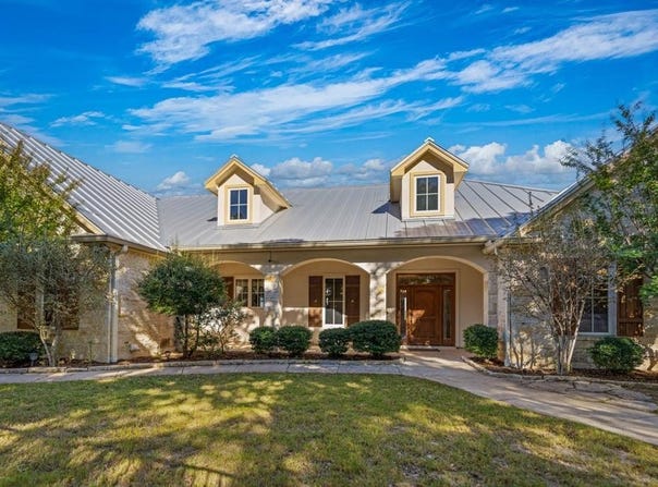 326 W River Valley Rd, Ingram, TX 78025