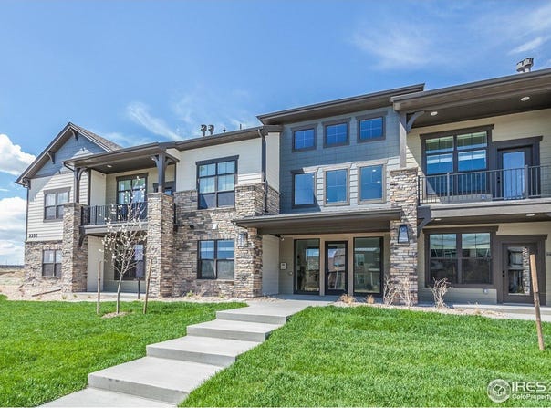 235 High Point Dr, Longmont, CO 80504