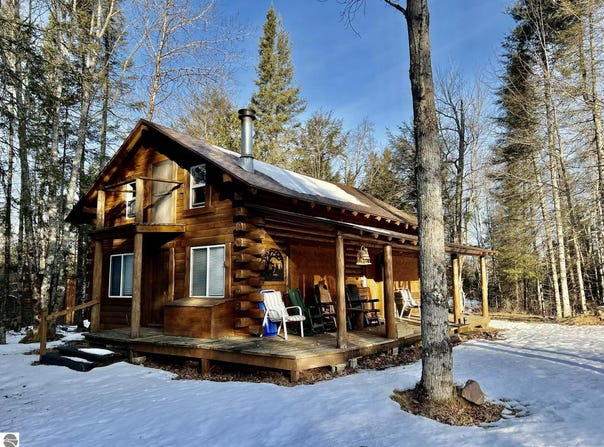 xxx County Road, Arnold, MI 49818