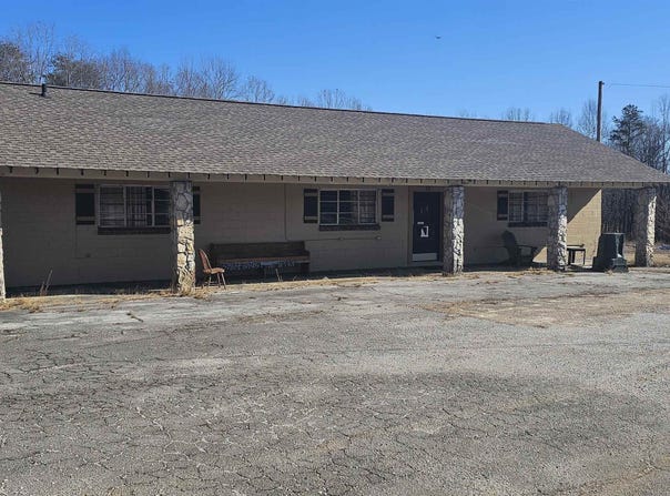 5910 Hwy 43, Tuscumbia, AL 35674