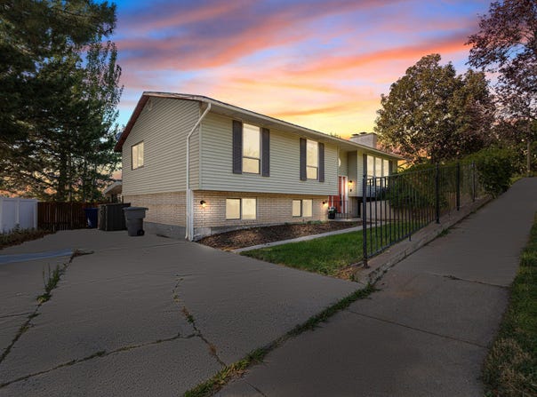 151 S BERNICE, North Salt Lake, UT 84054