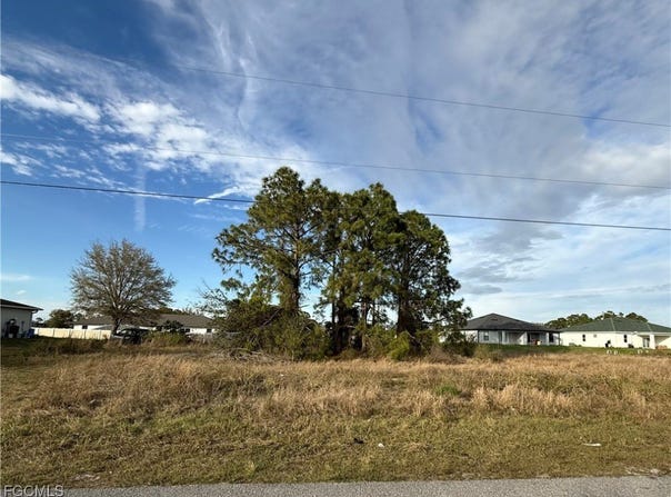 4436-4438 27th Street SW, Lehigh Acres, FL 33973