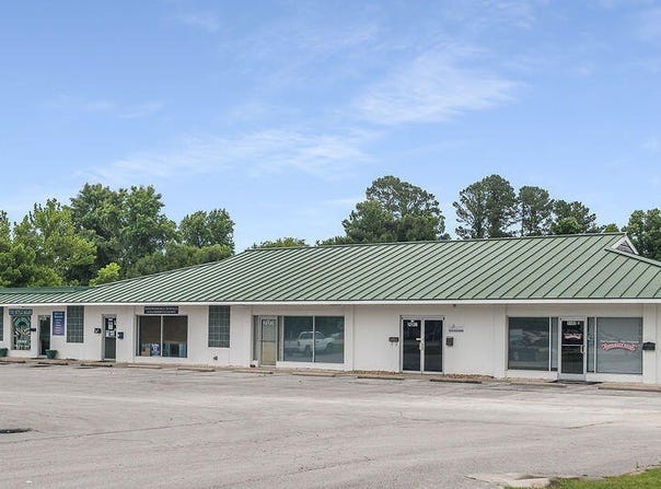 1212-1216 Gum Branch Road, Jacksonville, NC 28540