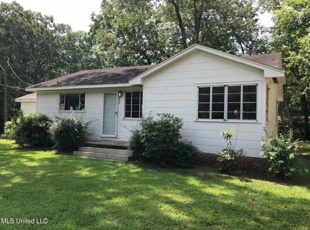 361 E Northside Drive, Jackson, MS 39206