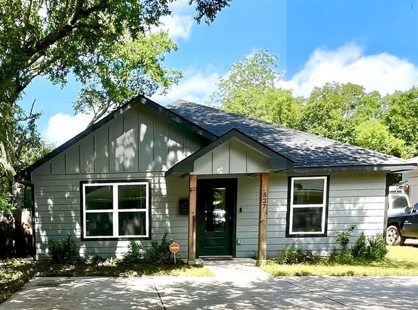 527 N Chestnut Street, Gainesville, TX 76240