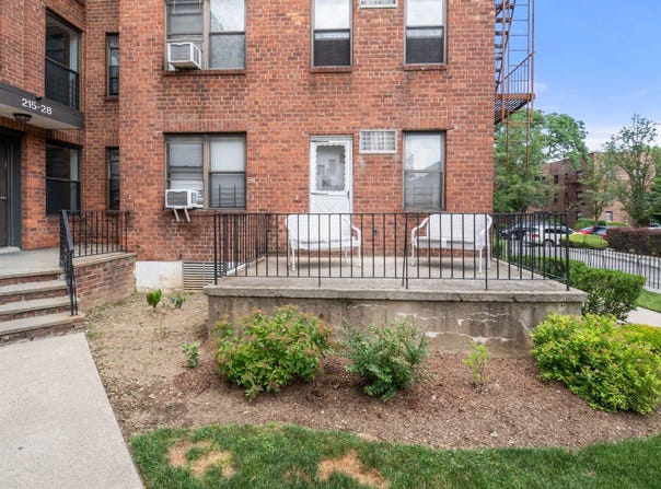 215-28 47th Ave, Bayside, NY 11361