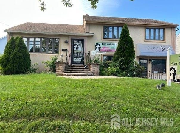 1162 Raritan Road, Clark, NJ 07066
