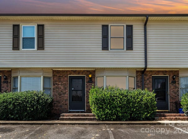 434 Stoneycreek Lane, Rock Hill, SC 29730